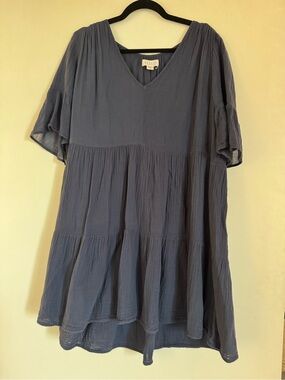 Velvet by Graham & Spencer Blue Tiered V-Neck Women's Dress